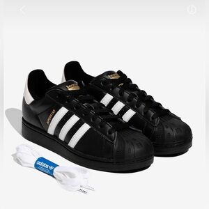 adidas x Beams Superstar Black/White!